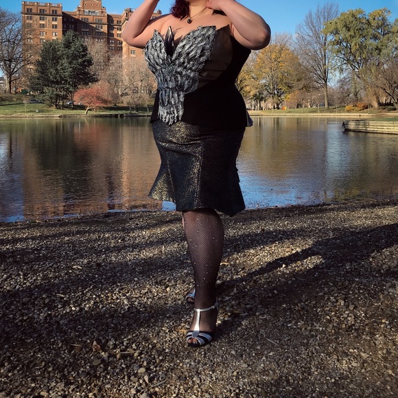 Dark blue suede and silver leather retro heels Chelsea Crew  Pasha - Picture 8 of 8